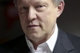 1200px-Явлинский_2017